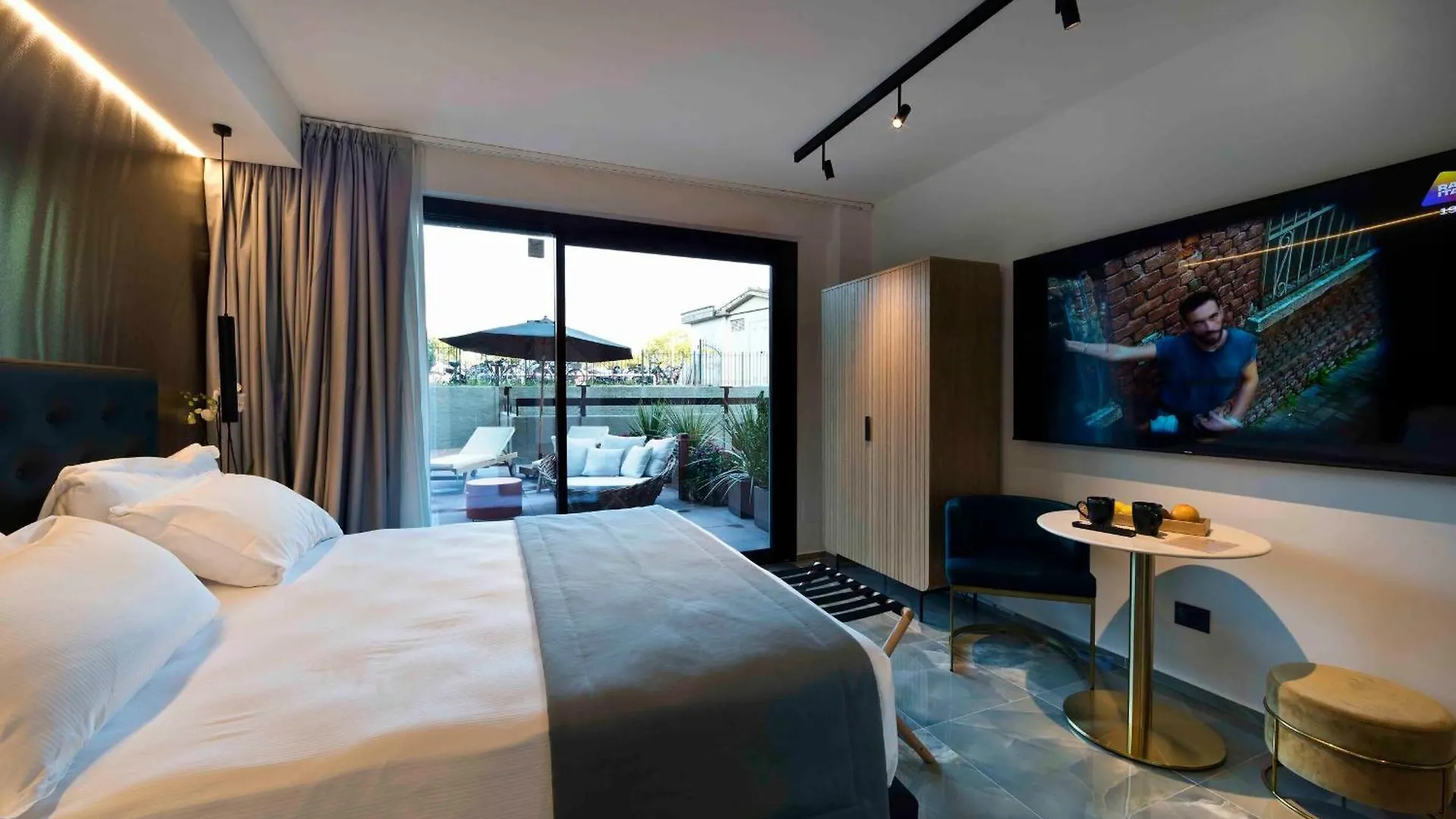 ***  Boutique Hotel Sirmione Italy