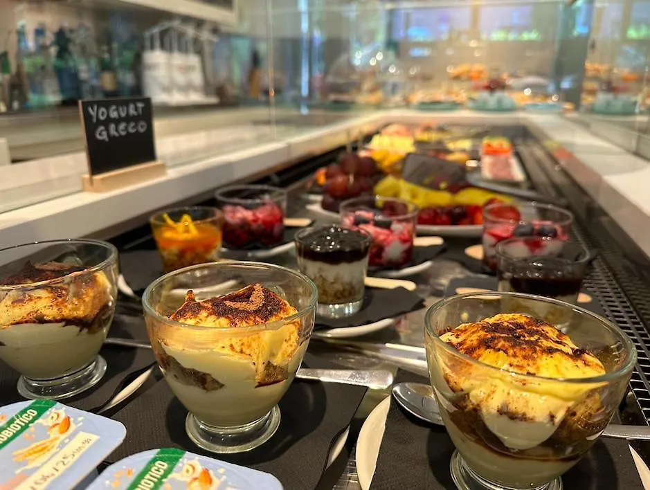 Boutique Hotel سيرمِيوني 3*,